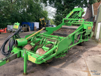 Potato harvester AVR Wagenrooier