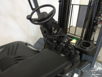Forklift Toyota 8FBM16TW