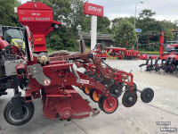 Overseeder Badalini Strip-till Stroken frees met 6 rij HE-VA mulch zaaimachine