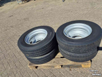Wheels, Tyres, Rims & Dual spacers  215/75R17.5 dubbellucht