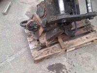 Tilt couplers Kinshofer Kantelstuk cw 30 DEFECT  beco kopplaat