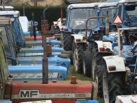 Tractor Ford 2600 - 3600 - 4100 - 4600, 2000 - 3000 - 4000 - 5000 - 7000, 5600 - 6600 - 6610 - 6700 - 7700.