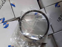 Diverse new spare-parts Ford bsd serie    675 serie