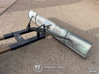 Rubber yard scraper  Schuif 225 cm lepelinsteek