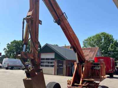 Excavator  Landbouwkraan, getrokken kraan, diversen.