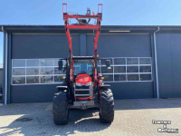 Tractor Massey Ferguson 5709M Dyna4 met voorlader