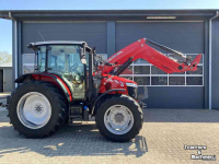 Tractor Massey Ferguson 5709M Dyna4 met voorlader