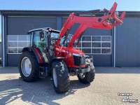 Tractor Massey Ferguson 5709M Dyna4 met voorlader