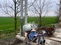 Irrigation pump  Pink pompbok met draaiarm