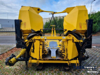 Cornhead New Holland 450 FIE