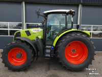 Tractor Claas Arion 450