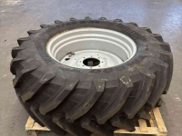 Wheels, Tyres, Rims & Dual spacers Trelleborg 650/65R38 TM800 demontage