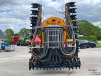 Slurry tank Veenhuis HDG 14000 14 m3 + Zodebemester Afgifte regeling Vacuumpomp
