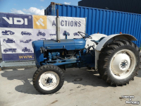 Tractor Fordson Dexta