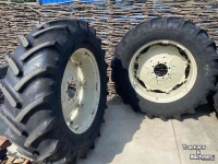 Wheels, Tyres, Rims & Dual spacers Barum 480/70R38 op International velgen