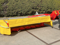 Mower Pottinger Novacat 302