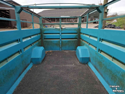 Livestock trailer Rolland v 52