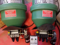 Granulate spreader Delimbe Granulaat strooier set van 2 units