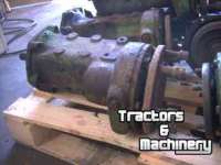 Diverse used spare-parts Holder A55 Onderdelen assen / ersatzteile