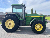 Tractor John Deere 8300