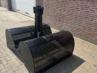 Clamshell buckets AGM Knijperbak / Knijpbak met watergaten