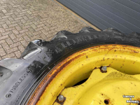 Wheels, Tyres, Rims & Dual spacers Alliance 11.2R32 en 12.4R46 op velg