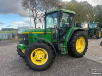 Tractor John Deere 6110