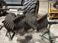 Diverse used spare-parts New Holland 1270r 1290r 1270r+ 1290r+