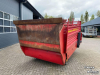 Silage-block distribution wagon Schuitemaker Amigo 30S
