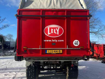 Self-loading wagon Lely Tygo 50
