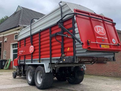 Self-loading wagon Lely Tigo 50