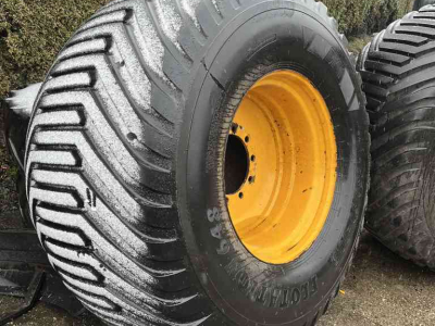 Wheels, Tyres, Rims & Dual spacers BKT 850/50-30.5