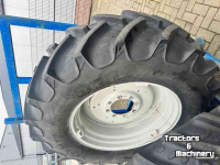 Wheels, Tyres, Rims & Dual spacers Valtra Valmet 480/70R34 +380/70R24 BKT