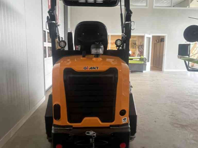 Wheelloader Giant G2300HD