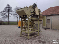 Weighing machines De Bruyne Dubbele weegmachine/naaistraat