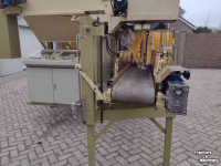 Weighing machines De Bruyne Dubbele weegmachine/naaistraat