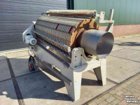 Other conveying equipment and accessories  Trommel sperziebonen ontpunter