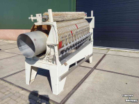 Other conveying equipment and accessories  Trommel sperziebonen ontpunter