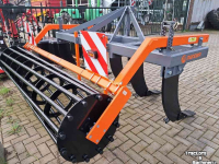 Deep subsoiler Mandam MG 5 3000