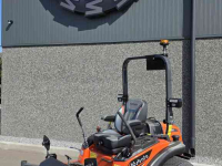 Ride-on mower Kubota ZD1211