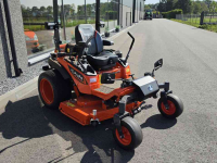 Ride-on mower Kubota ZD1211