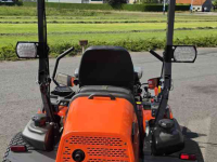 Ride-on mower Kubota ZD1211