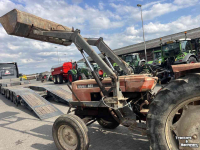 Tractor Renault 651