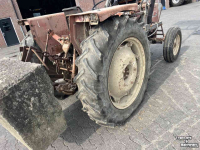 Tractor Renault 651