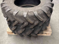 Wheels, Tyres, Rims & Dual spacers Michelin 13.6R24
