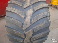 Wheels, Tyres, Rims & Dual spacers Vredestein 710/40R22.5 FlotationTRAC