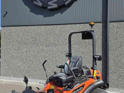 Ride-on mower Kubota ZD1211