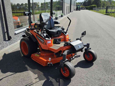 Ride-on mower Kubota ZD1211