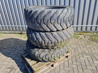 Wheels, Tyres, Rims & Dual spacers Trelleborg Trelleborg 400/60/26,5 (2x wiel compleet + 1x band)