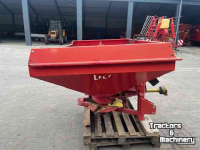 Fertilizer spreader Lely centerliner stooier , front aandrijving
